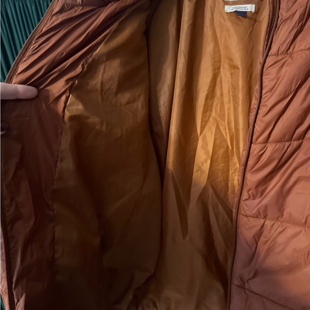 Universal Thread Women's Rust Orange Puffer Jacket - image 6